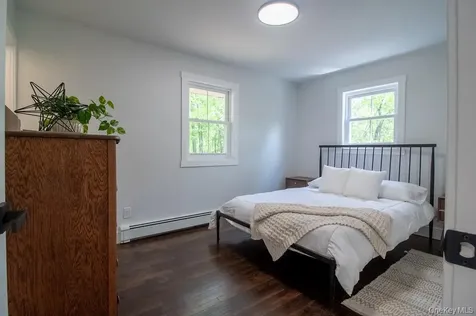 31 Marion Avenue Napanoch NY 12458
