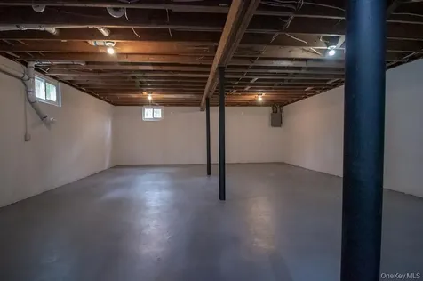 31 Marion Avenue Napanoch NY 12458