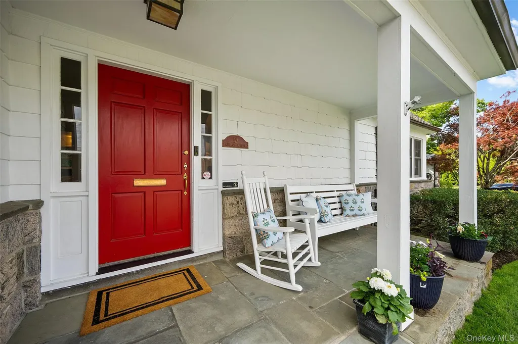 52 Midland Avenue Bronxville NY 10708
