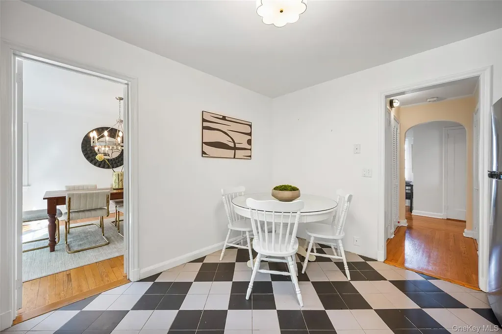 52 Midland Avenue Bronxville NY 10708