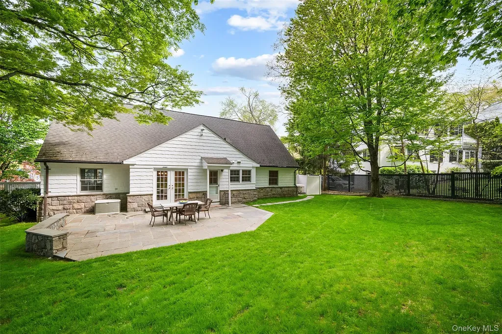 52 Midland Avenue Bronxville NY 10708