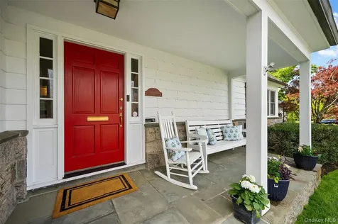 52 Midland Avenue Bronxville NY 10708
