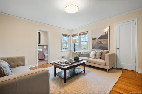 52 Midland Avenue Bronxville NY 10708