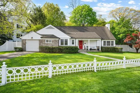 52 Midland Avenue Bronxville NY 10708