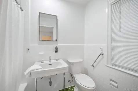 52 Midland Avenue Bronxville NY 10708