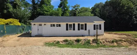 338 & 340 Main Street East Setauket NY 11733