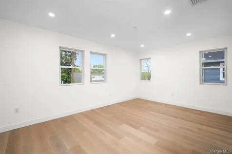 215 Prospect Avenue White Plains NY 10607