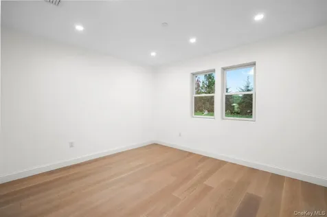 215 Prospect Avenue White Plains NY 10607