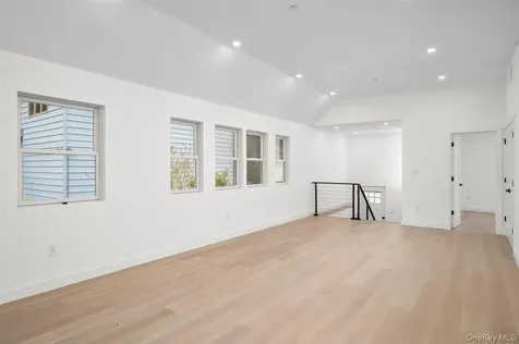 215 Prospect Avenue White Plains NY 10607