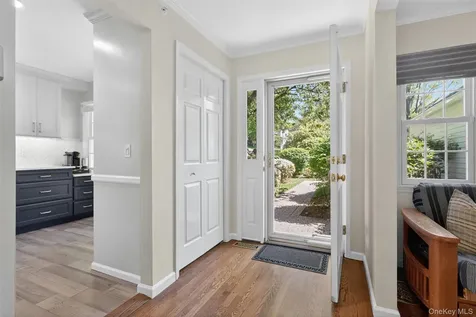 17 Ingleside Lane White Plains NY 10605