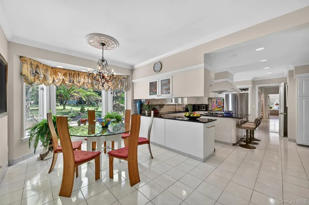 20 Moriah Lane Montebello NY 10901