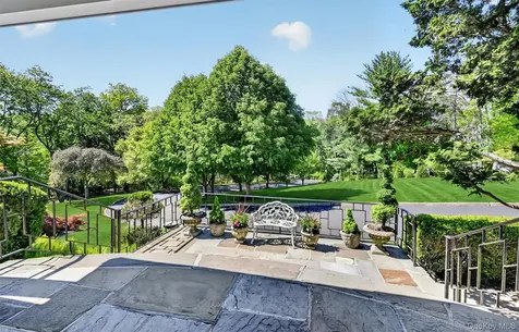 20 Moriah Lane Montebello NY 10901