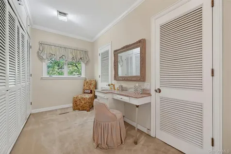 20 Moriah Lane Montebello NY 10901