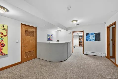 20 Moriah Lane Montebello NY 10901
