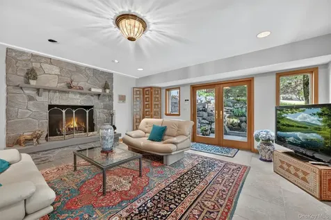 20 Moriah Lane Montebello NY 10901