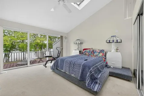 41 Waterside Close Eastchester NY 10709