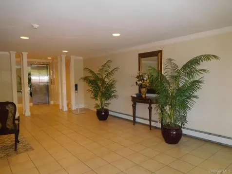 3 Consulate Drive Tuckahoe NY 10707