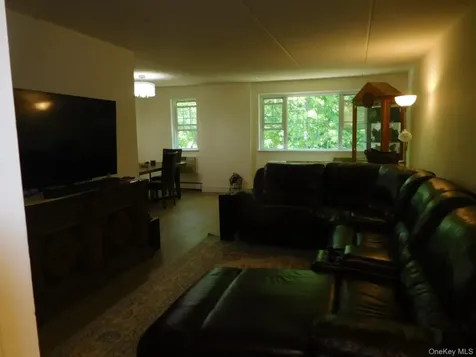 3 Consulate Drive Tuckahoe NY 10707