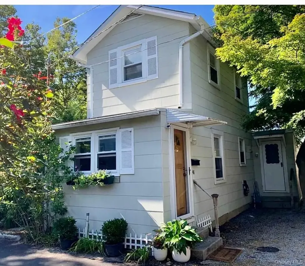 46 Brown Street Sea Cliff NY 11579