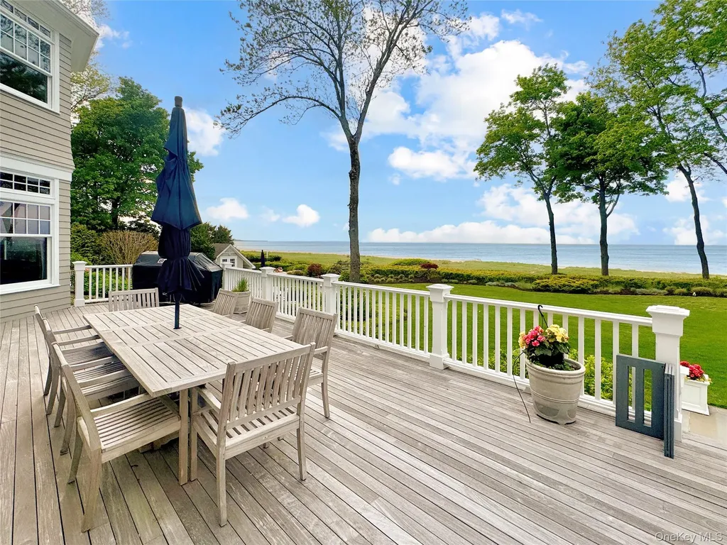 6 Pheasant Run Nissequogue NY 11780