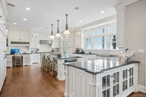 6 Pheasant Run Nissequogue NY 11780
