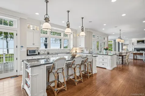 6 Pheasant Run Nissequogue NY 11780