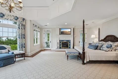 6 Pheasant Run Nissequogue NY 11780
