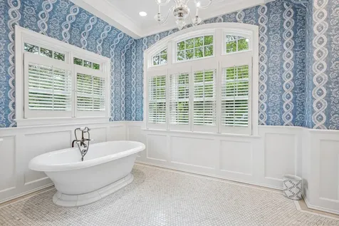 6 Pheasant Run Nissequogue NY 11780