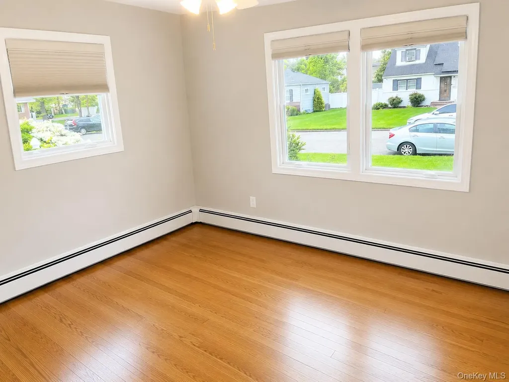 6 Sinclair Drive Greenlawn NY 11740