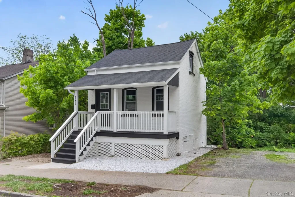 152 N Clinton Street Poughkeepsie NY 12601