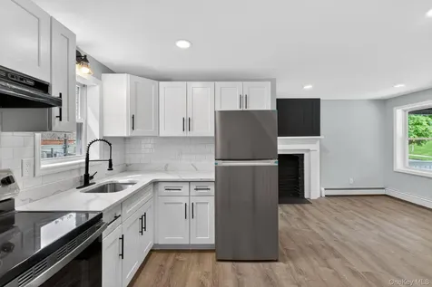 152 N Clinton Street Poughkeepsie NY 12601