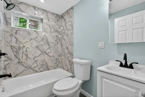 152 N Clinton Street Poughkeepsie NY 12601
