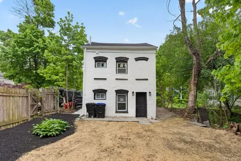 152 N Clinton Street Poughkeepsie NY 12601