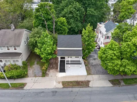152 N Clinton Street Poughkeepsie NY 12601