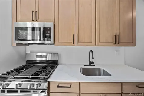 675 Walton Avenue Bronx NY 10451