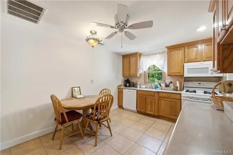 15 Russel Avenue Bethpage NY 11714