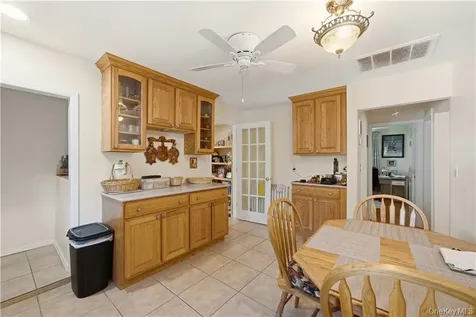 15 Russel Avenue Bethpage NY 11714
