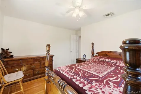 15 Russel Avenue Bethpage NY 11714