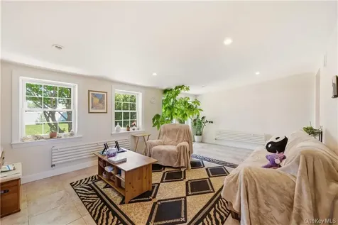 15 Russel Avenue Bethpage NY 11714