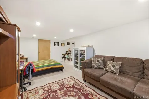 15 Russel Avenue Bethpage NY 11714