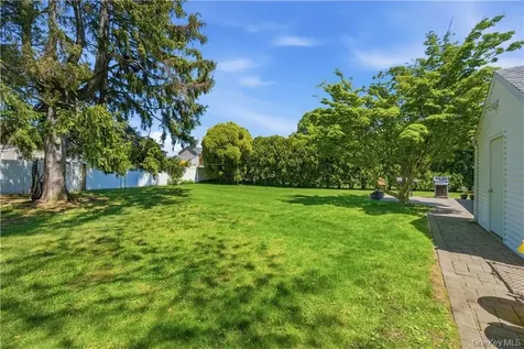 15 Russel Avenue Bethpage NY 11714