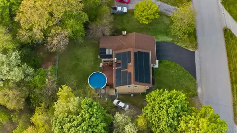 29 Hillview Drive Poughkeepsie NY 12603