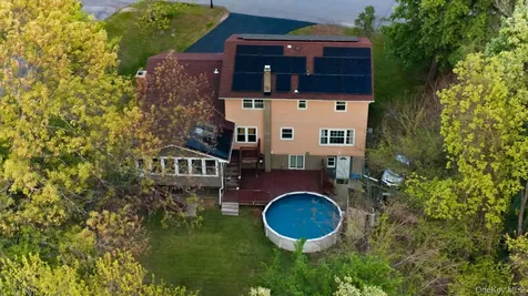 29 Hillview Drive Poughkeepsie NY 12603