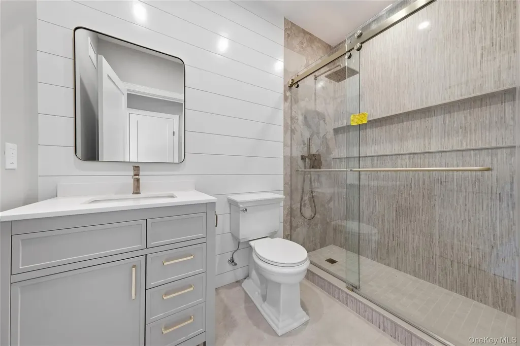 3569 Roger Drive Wantagh NY 11793