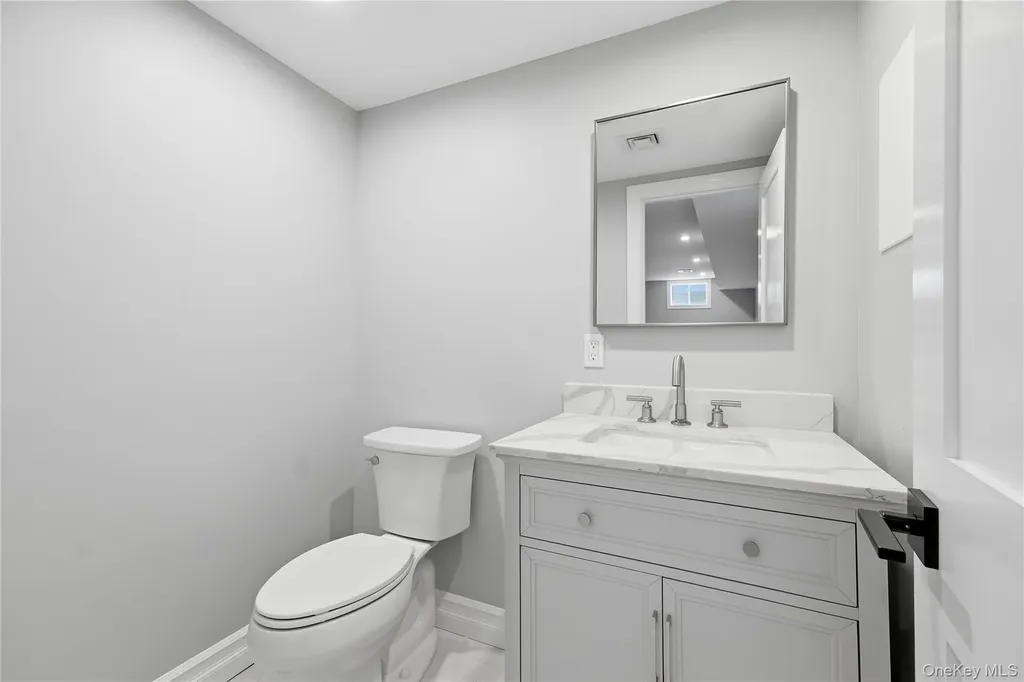 3569 Roger Drive Wantagh NY 11793