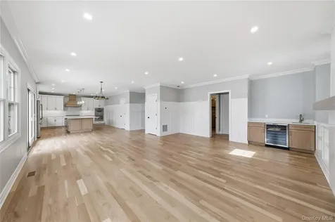 3569 Roger Drive Wantagh NY 11793