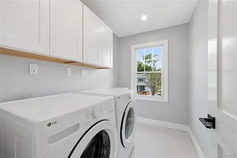 3569 Roger Drive Wantagh NY 11793