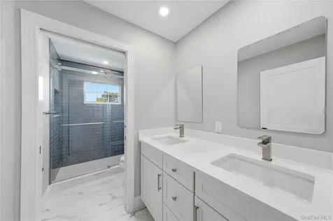 3569 Roger Drive Wantagh NY 11793