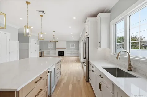 3569 Roger Drive Wantagh NY 11793
