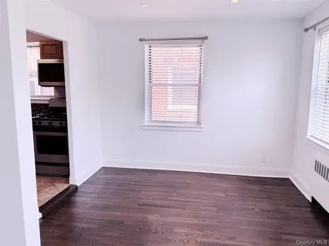 22 Keogh Lane New Rochelle NY 10805
